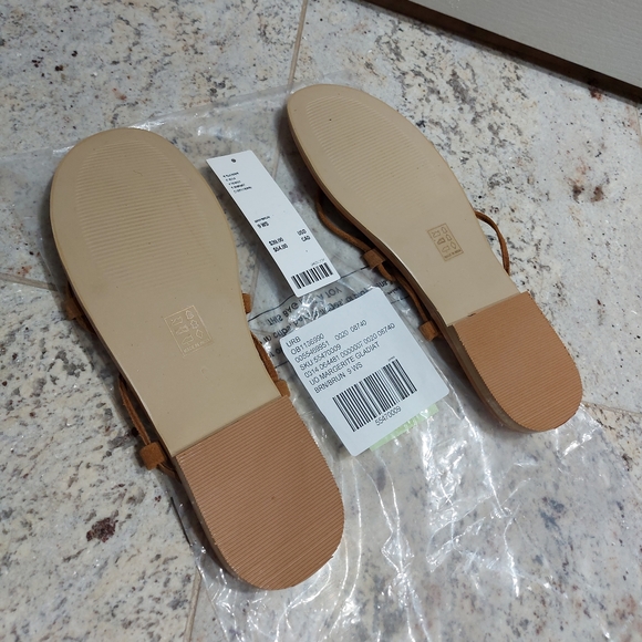 NWT 🏷 Urban Outfitters | Margerite Gladiator Sandals - Picture 7 of 7